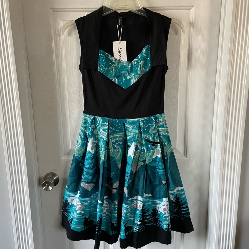 Sucrefas Fit & Flare Dress Black Green NWT Sz Sm